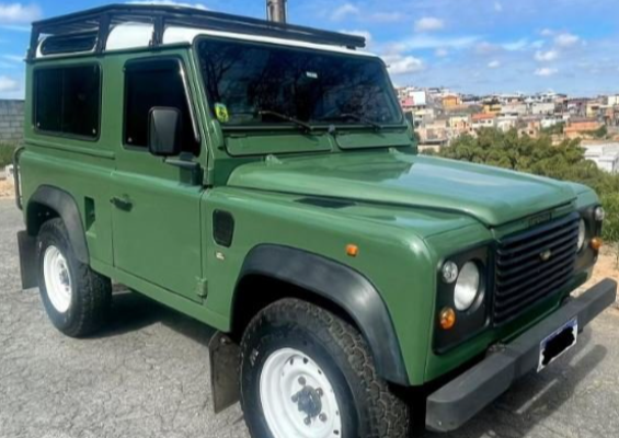 Land Rover Defender 90